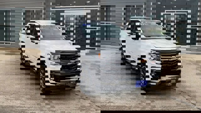 Used 2022 Chevrolet Colorado Z71 image 4