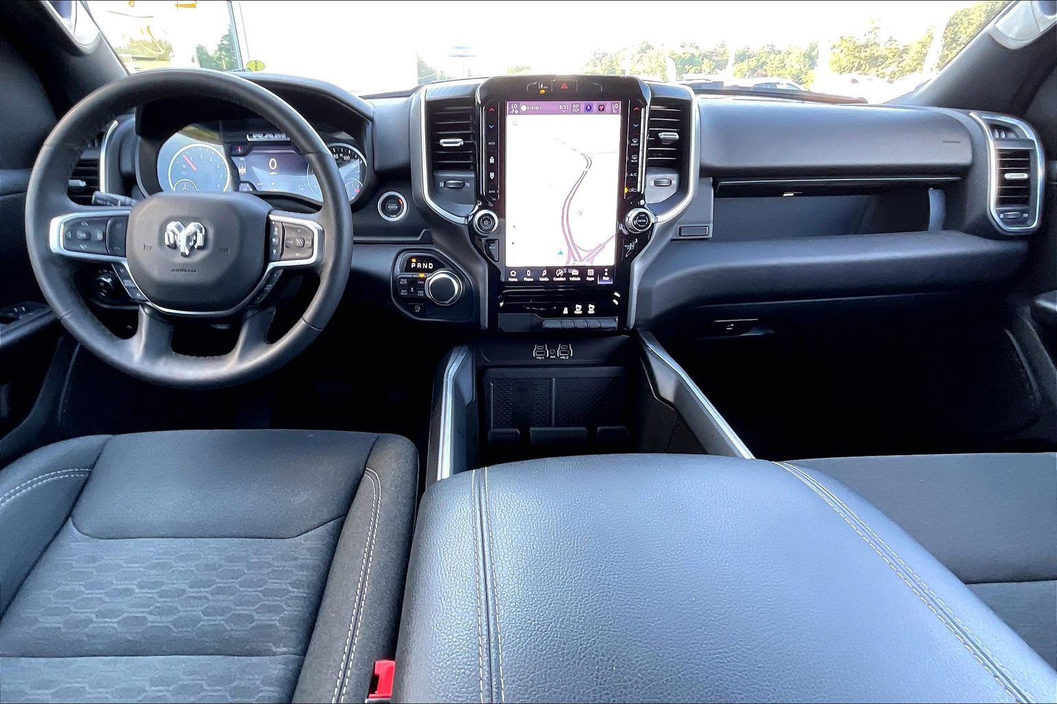 Used 2025 RAM 1500 Big Horn AWD/4WD image 14