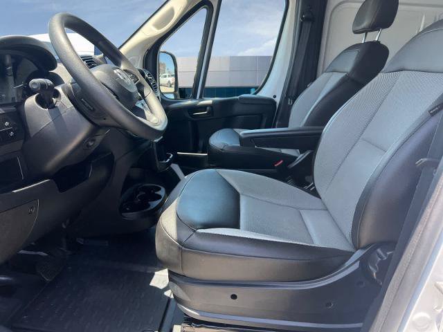 Used 2025 RAM ProMaster 3500 w/ Convenience Group FWD image 10