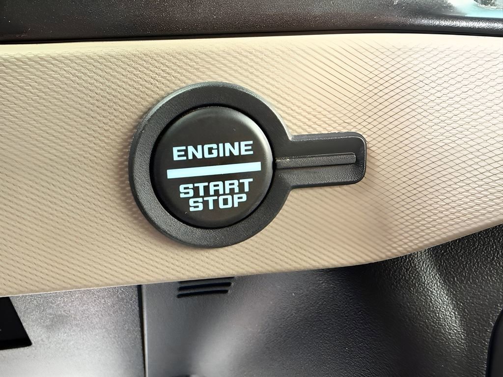 Certified 2022 Ford Bronco Wildtrak AWD/4WD image 27