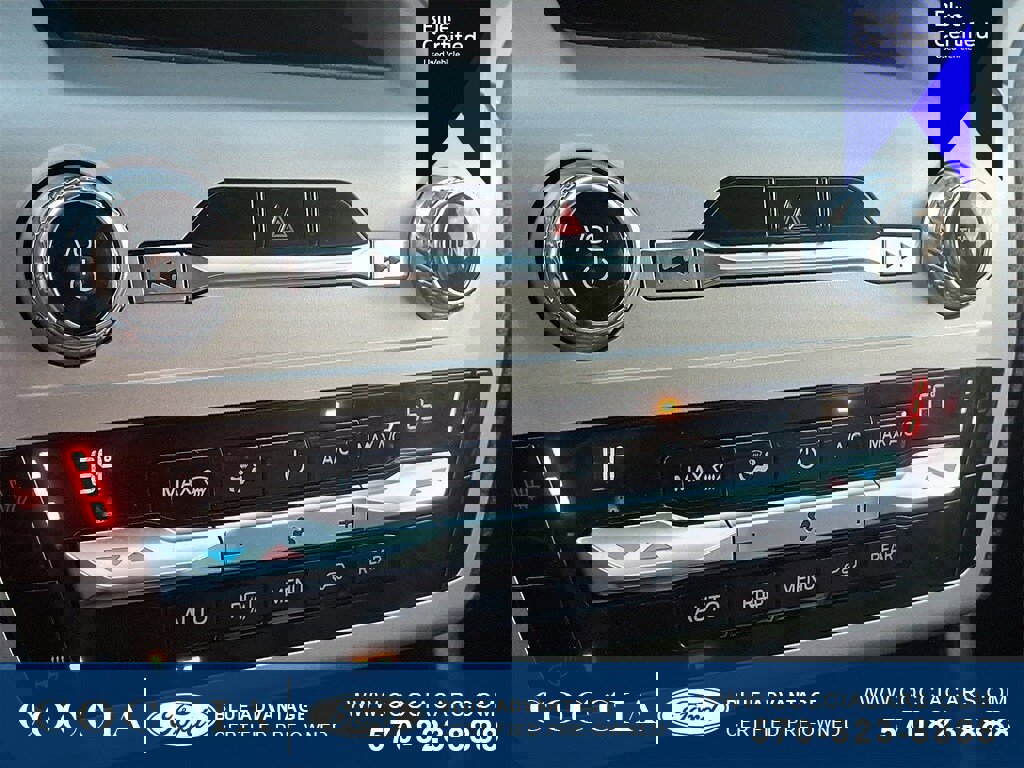 Certified 2020 Ford Explorer XLT w/ Equipment Group 202A image 17