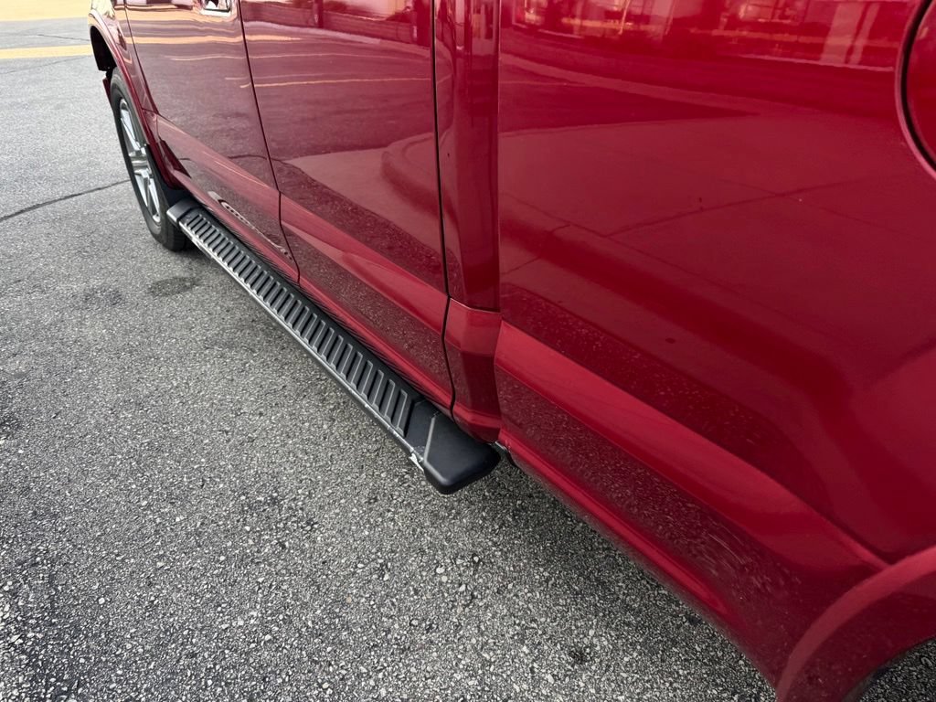 Certified 2018 Ford F150 XLT w/ Equipment Group 302A Luxury AWD/4WD image 38