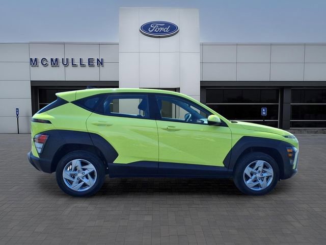 Used 2024 Hyundai Kona SE AWD/4WD image 7