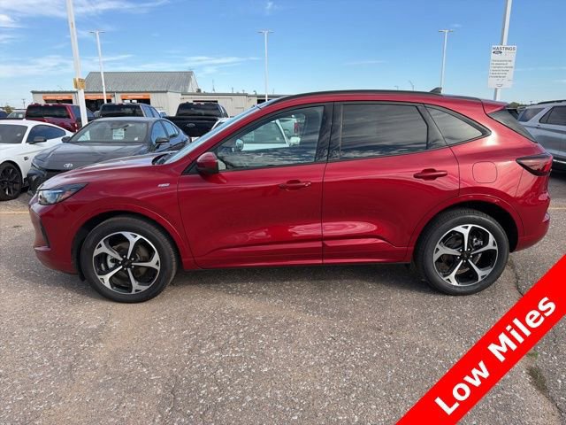 Certified 2024 Ford Escape ST-Line Elite image 5