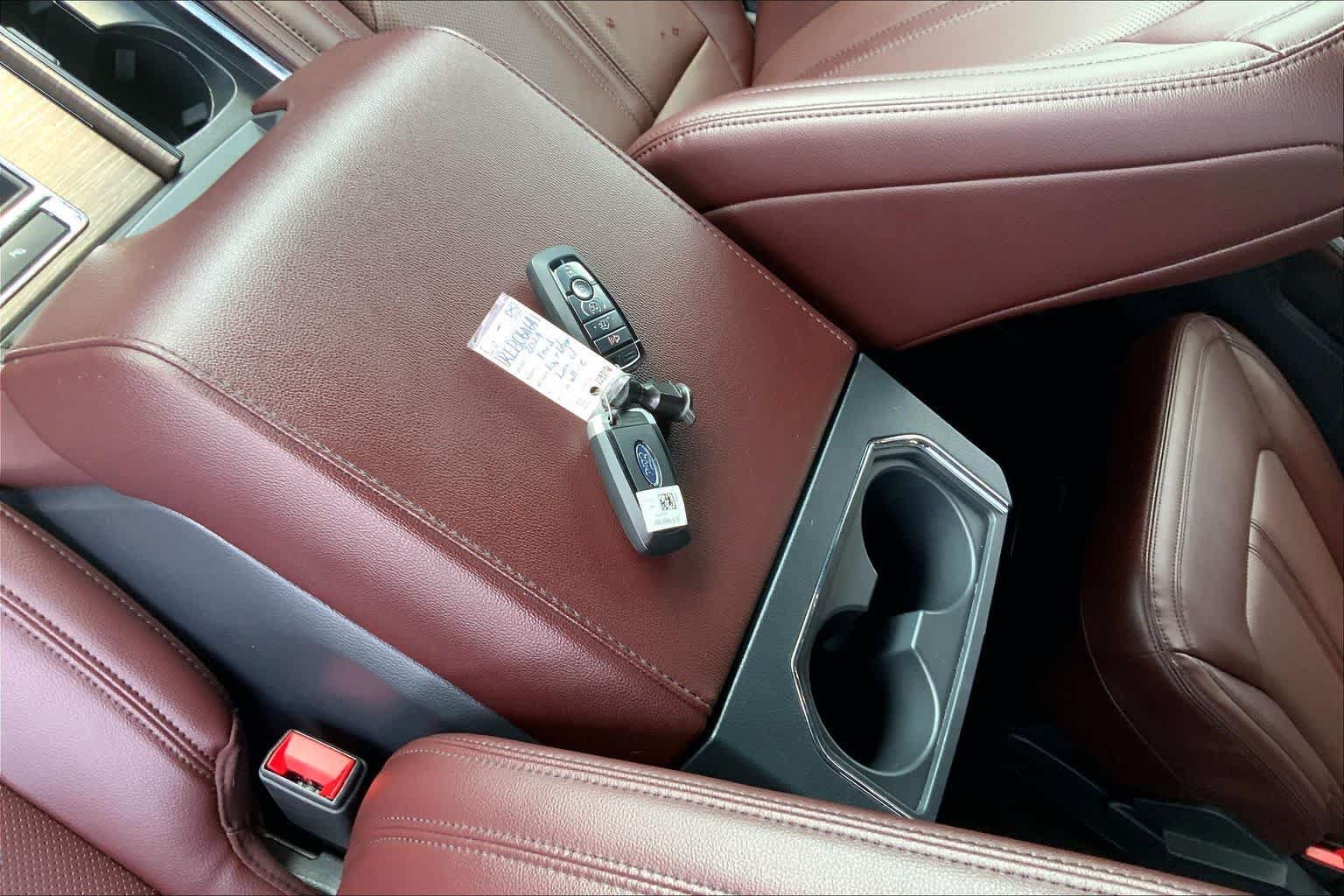 Certified 2024 Ford Expedition Limited RWD image 15