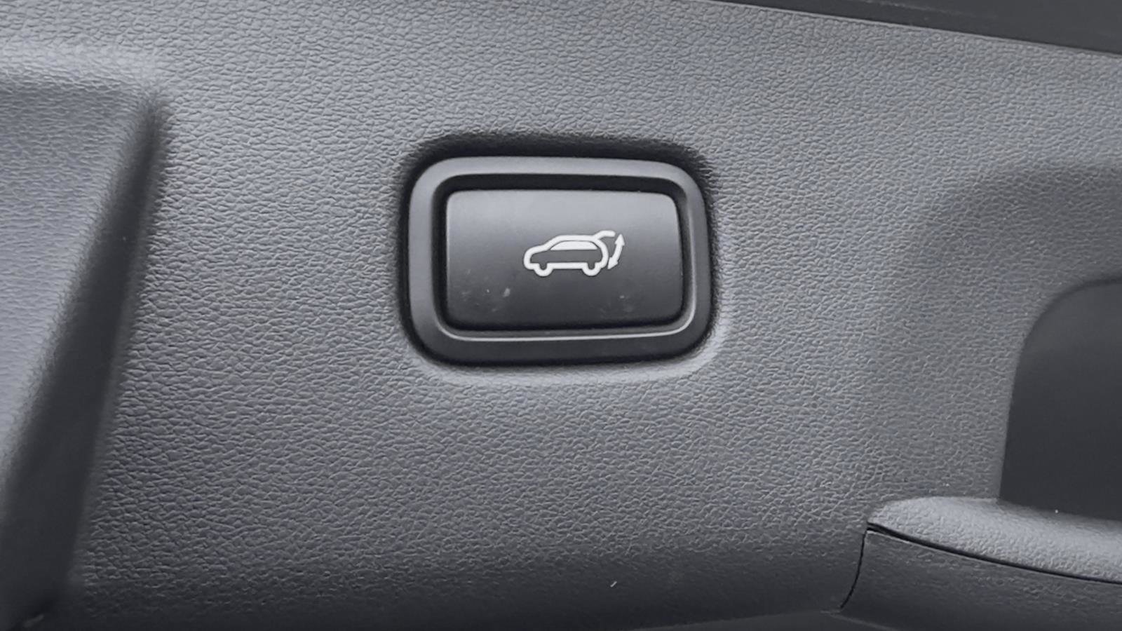 Used 2022 Hyundai Tucson Limited image 9