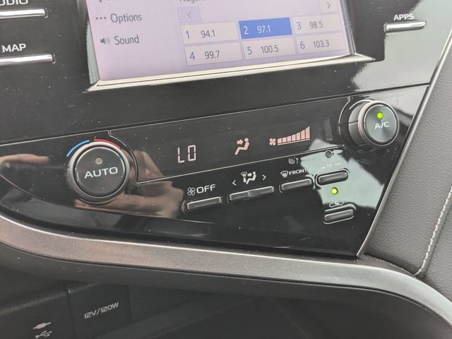 Used 2019 Toyota Camry SE FWD image 15