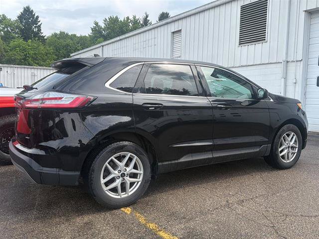 Certified 2023 Ford Edge SEL AWD/4WD image 10