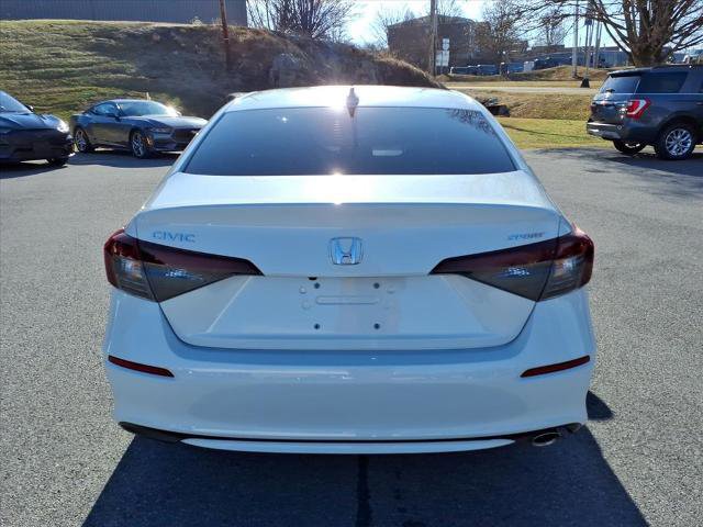 Used 2025 Honda Civic Sport image 2