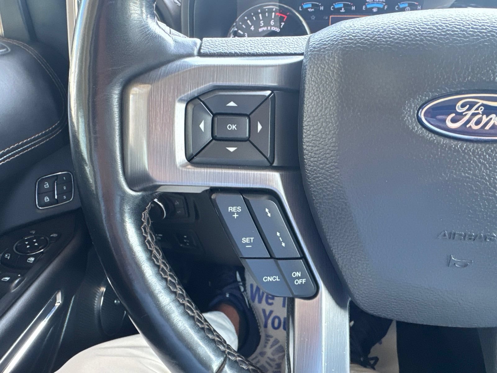Certified 2020 Ford Expedition Platinum AWD/4WD image 31