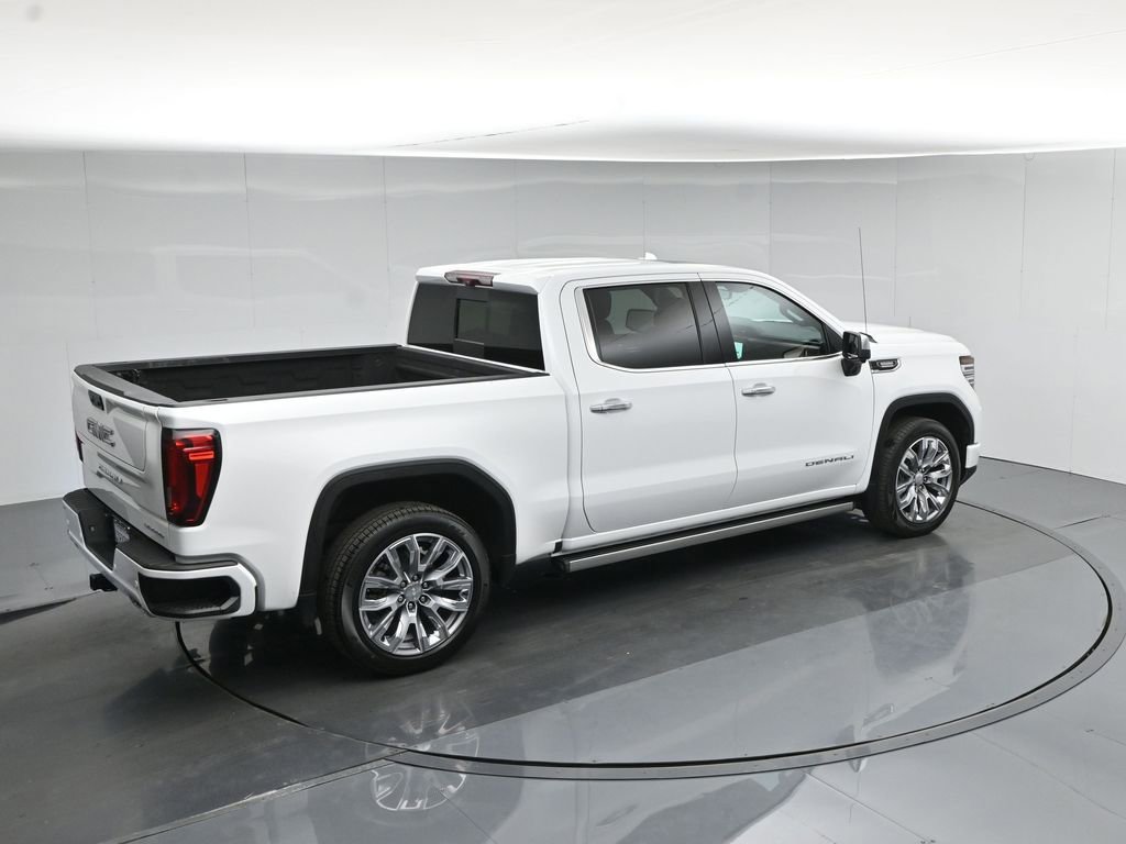 Used 2024 GMC Sierra 1500 Denali w/ Denali Reserve Package AWD/4WD image 43