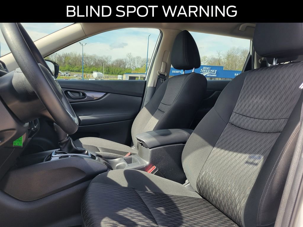Used 2020 Nissan Rogue S AWD/4WD image 14