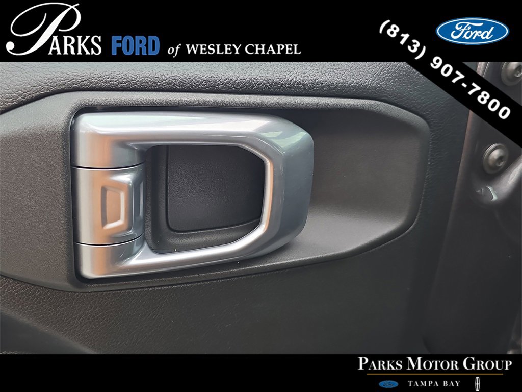 Used 2020 Jeep Wrangler Sport image 13