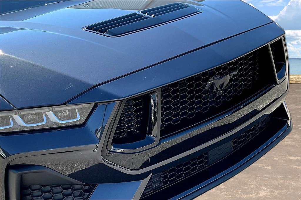 Certified 2024 Ford Mustang GT RWD image 33