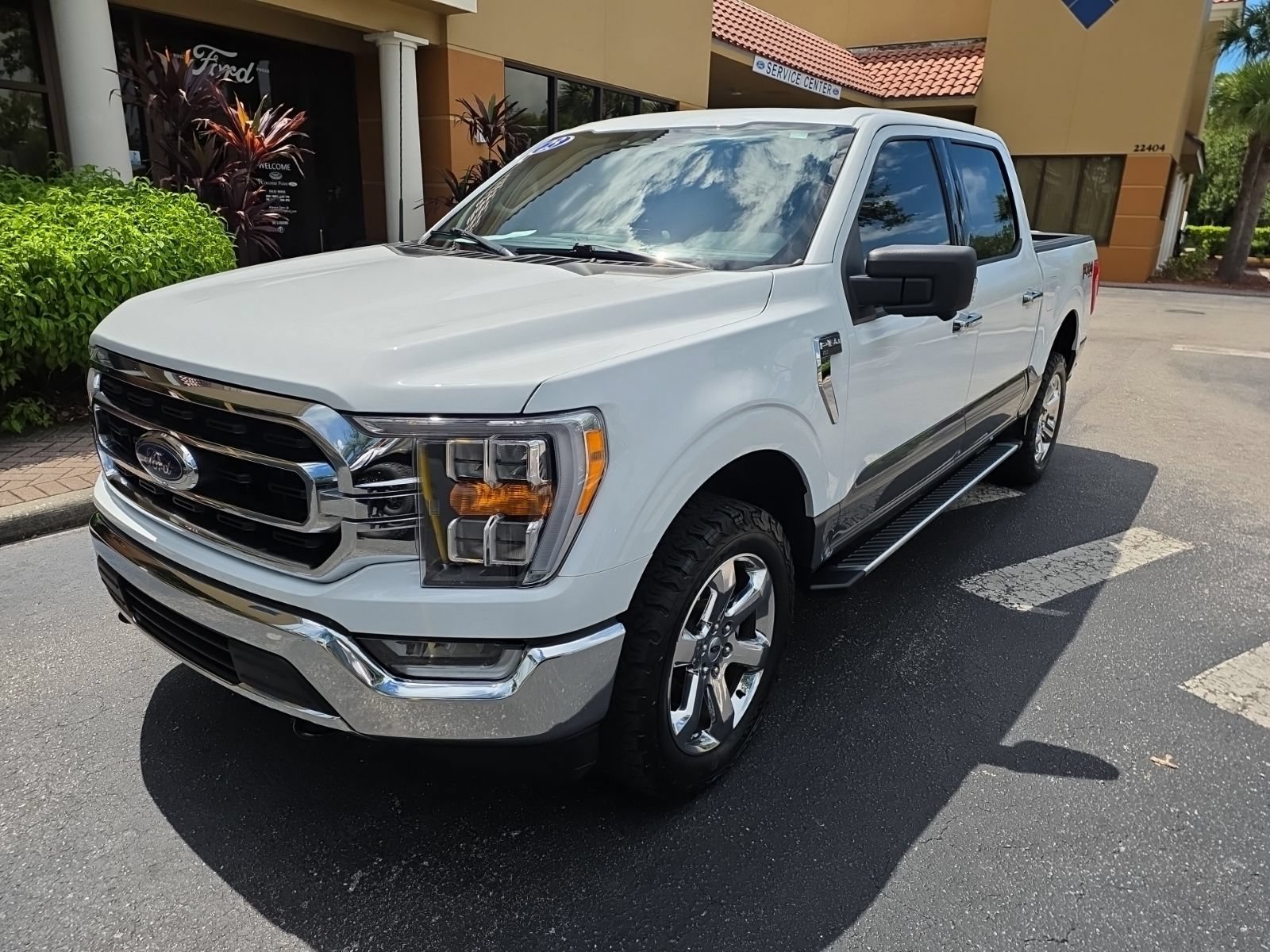 Certified 2022 Ford F150 XLT w/ Equipment Group 302A High AWD/4WD image 2