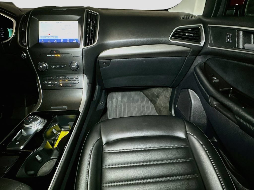 Certified 2020 Ford Edge SEL w/ Convenience Package AWD/4WD image 33