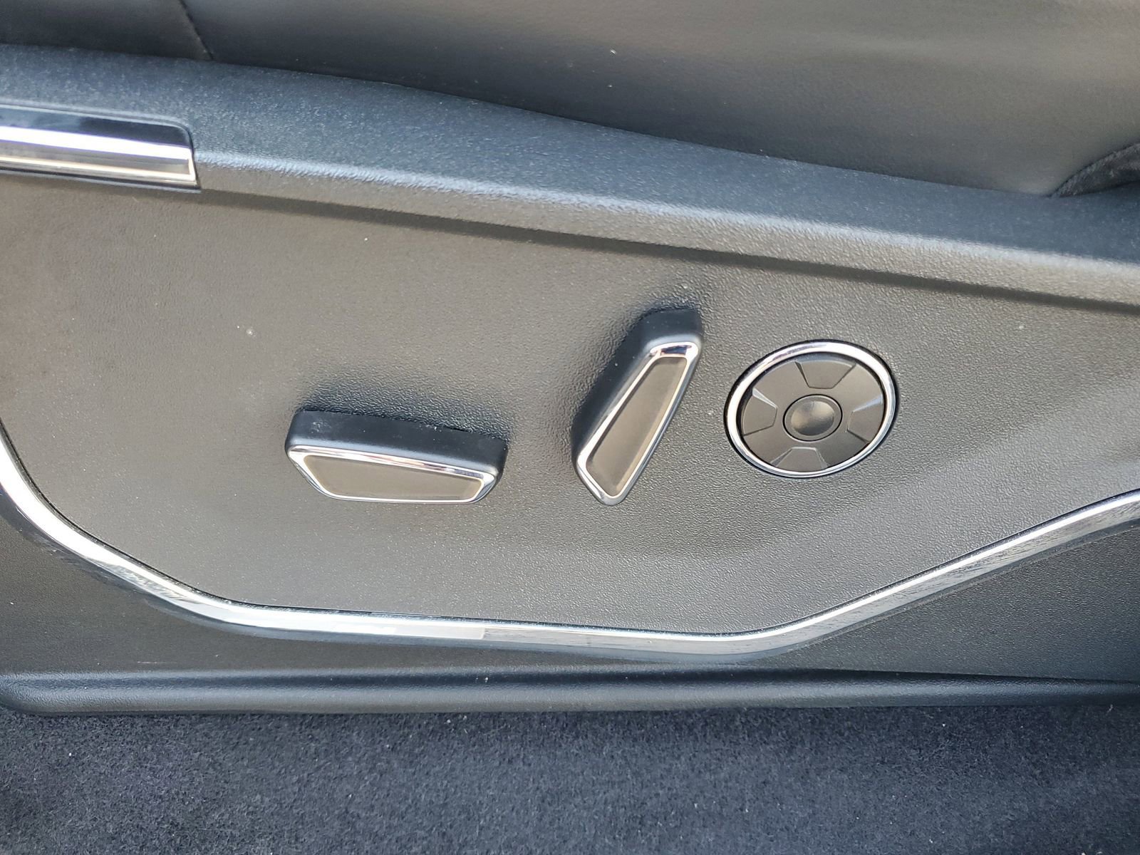 Certified 2025 Ford F150 Platinum AWD/4WD image 18