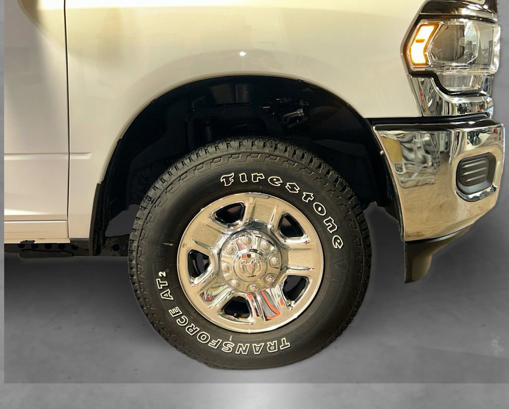 Used 2024 RAM 3500 Tradesman image 17