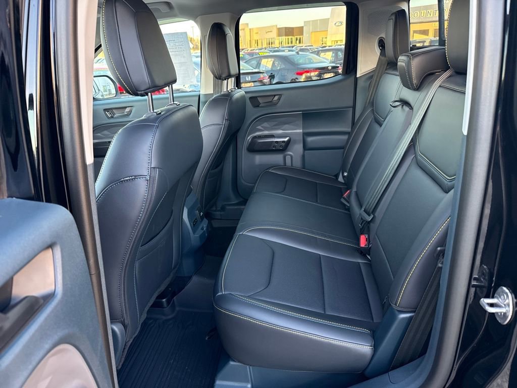 Certified 2025 Ford Maverick Lobo image 25