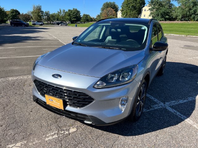 Certified 2022 Ford Escape SEL w/ SEL Stealth AWD Package image 4