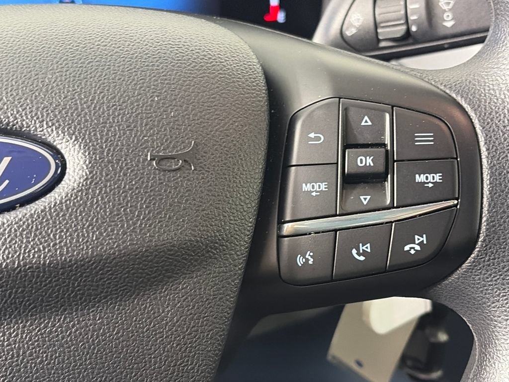 Certified 2025 Ford Maverick XL FWD image 18