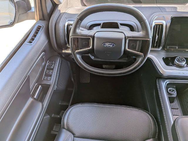 Certified 2025 Ford Expedition Platinum AWD/4WD image 16