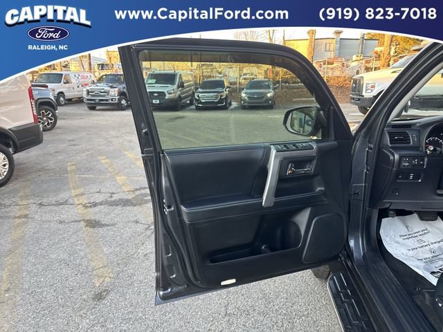 Used 2021 Toyota 4Runner SR5 image 19