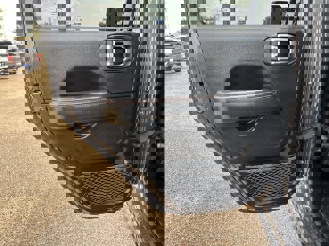 Used 2023 Jeep Gladiator Mojave w/ LED Lighting Group image 15