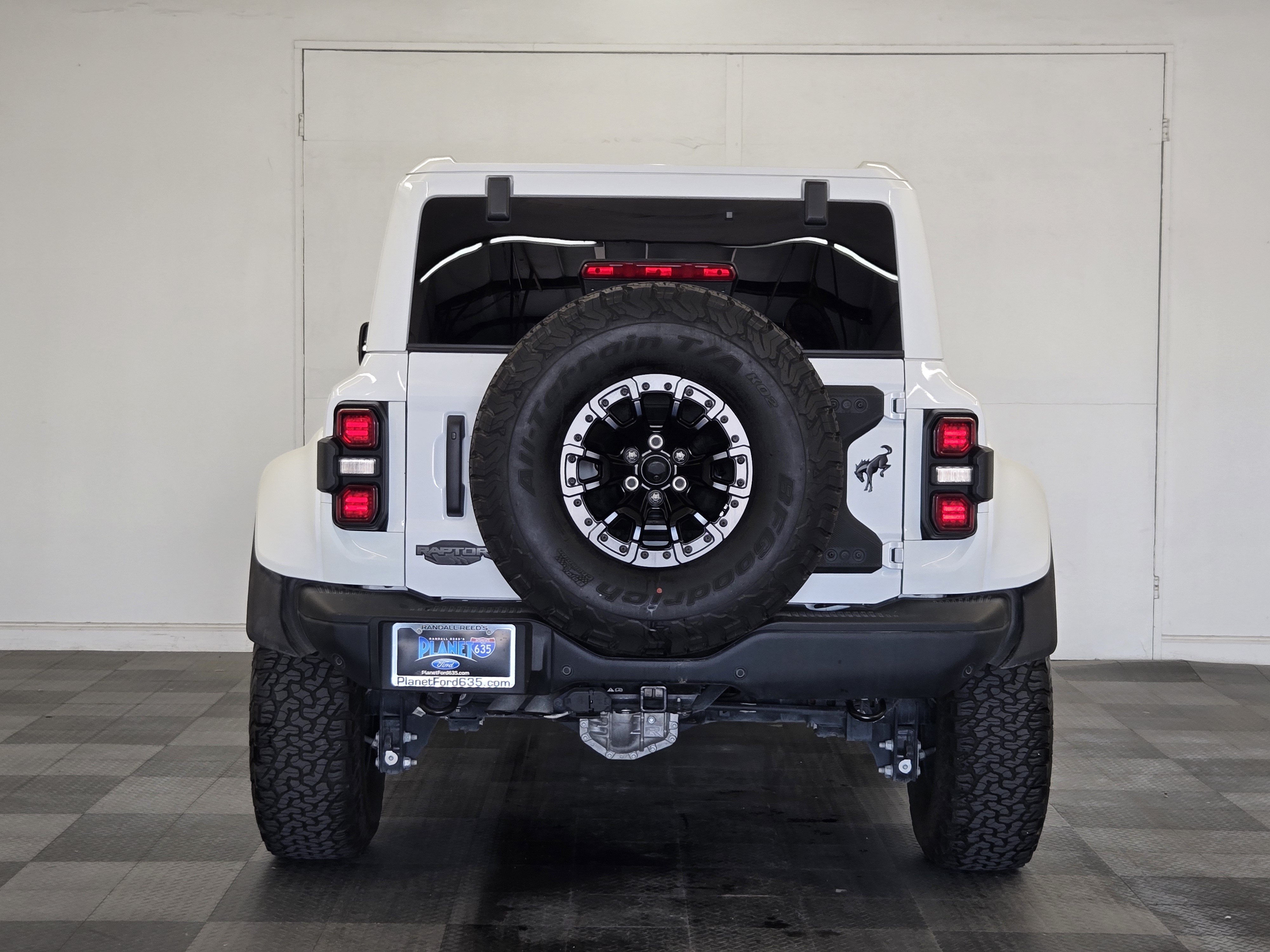 Certified 2025 Ford Bronco Raptor w/ Interior Carbon Fiber Pack AWD/4WD image 6