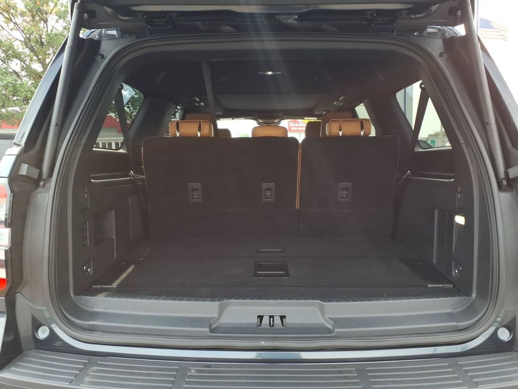 Certified 2024 Ford Expedition Max Platinum AWD/4WD image 10