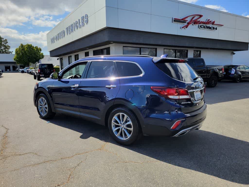 Used 2017 Hyundai Santa Fe SE w/ SE Premium Package 02 FWD image 3