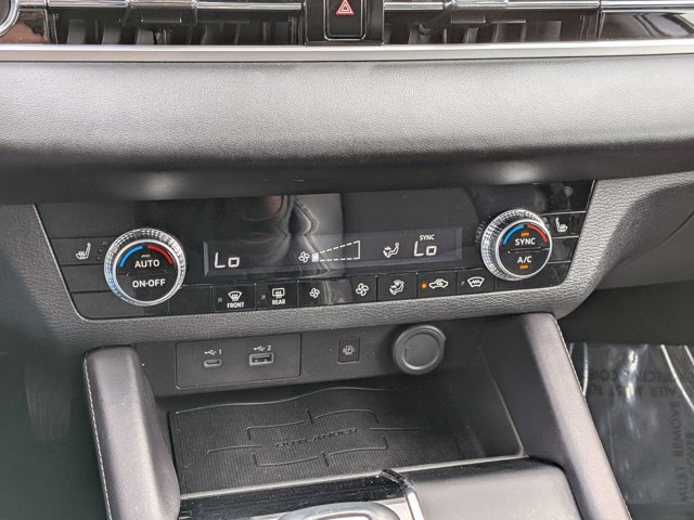 Used 2022 Mitsubishi Outlander SE image 27