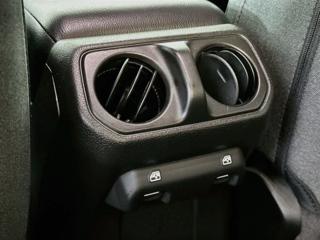 Used 2024 Jeep Wrangler Unlimited Sport AWD/4WD image 26