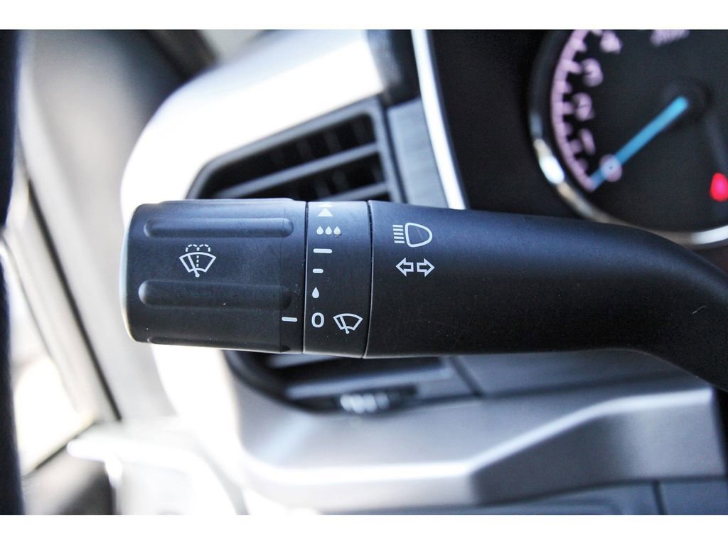 Certified 2021 Ford F150 XLT w/ Equipment Group 302A High image 21