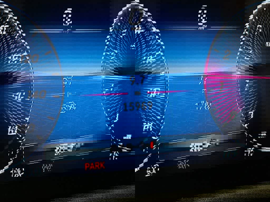 Used 2025 Mercedes-Benz GLA 250 4MATIC image 23