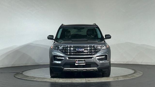 Certified 2022 Ford Explorer XLT w/ Equipment Group 202A AWD/4WD image 3
