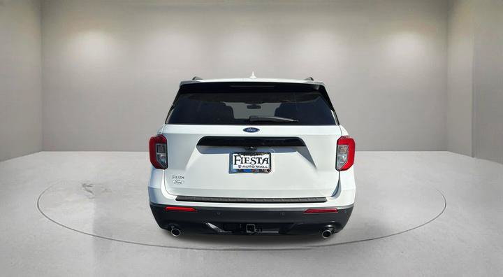 Certified 2024 Ford Explorer ST-Line w/ Class IV Trailer Tow Package RWD image 3