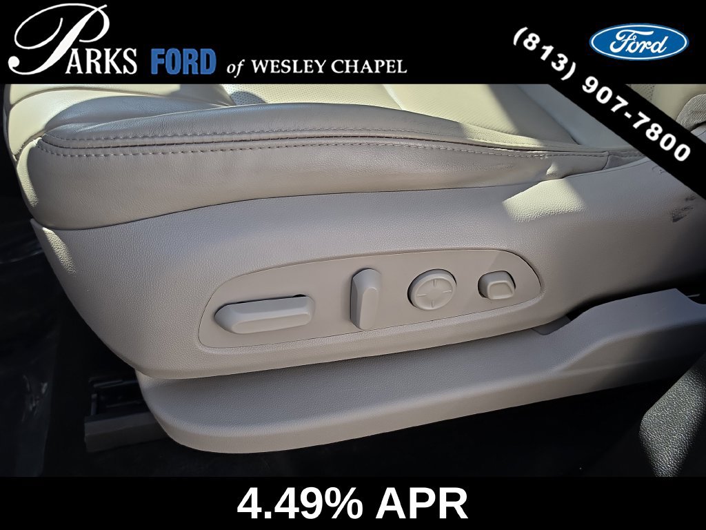 Used 2020 Buick Enclave Premium w/ Surround and Sites Package FWD image 21