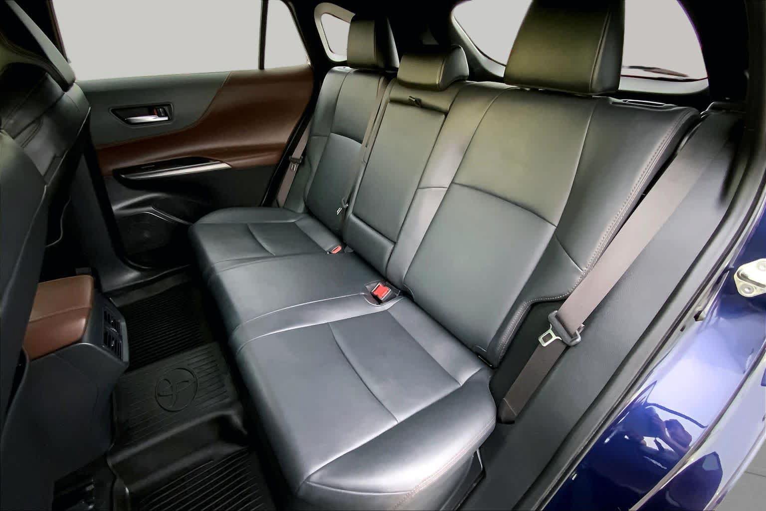 Used 2022 Toyota Venza XLE AWD/4WD image 19
