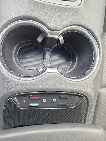 Used 2021 Toyota Venza XLE image 10