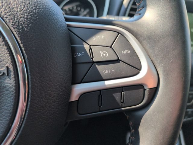 Used 2020 Jeep Compass Latitude w/ Cold Weather Group AWD/4WD image 34