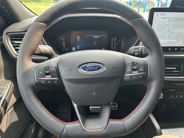 Certified 2023 Ford Escape ST-Line w/ Tech Pack #1 AWD/4WD image 18