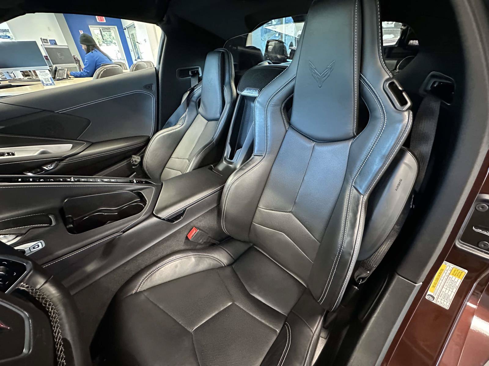 Used 2023 Chevrolet Corvette Stingray Coupe w/ Z51 Performance Package RWD image 27