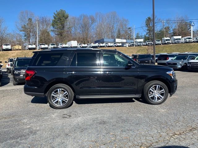 Certified 2024 Ford Expedition Limited image 5