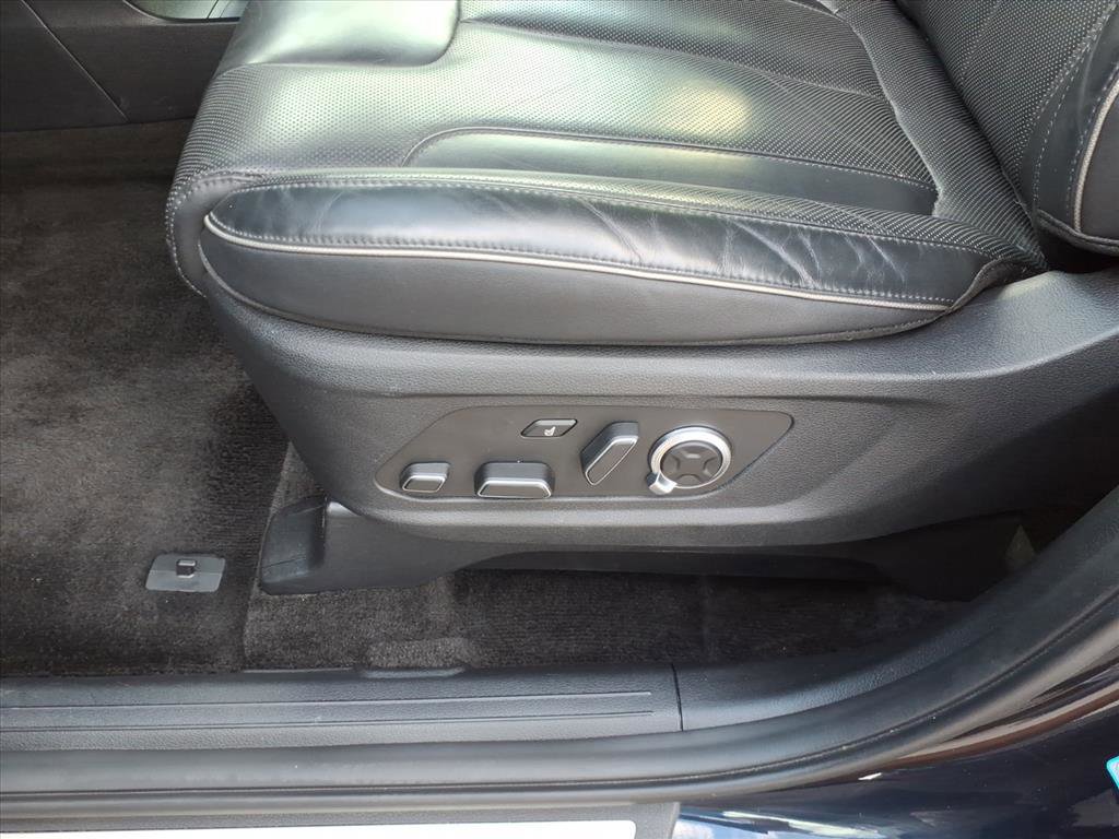 Used 2024 Hyundai Palisade Calligraphy image 12