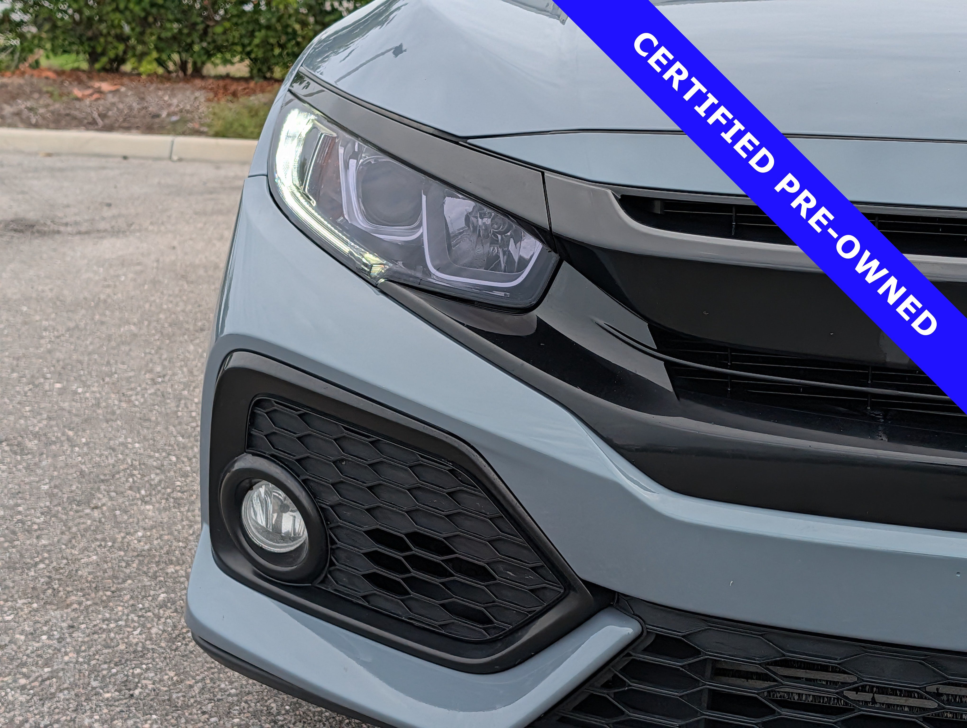 Used 2018 Honda Civic EX image 9