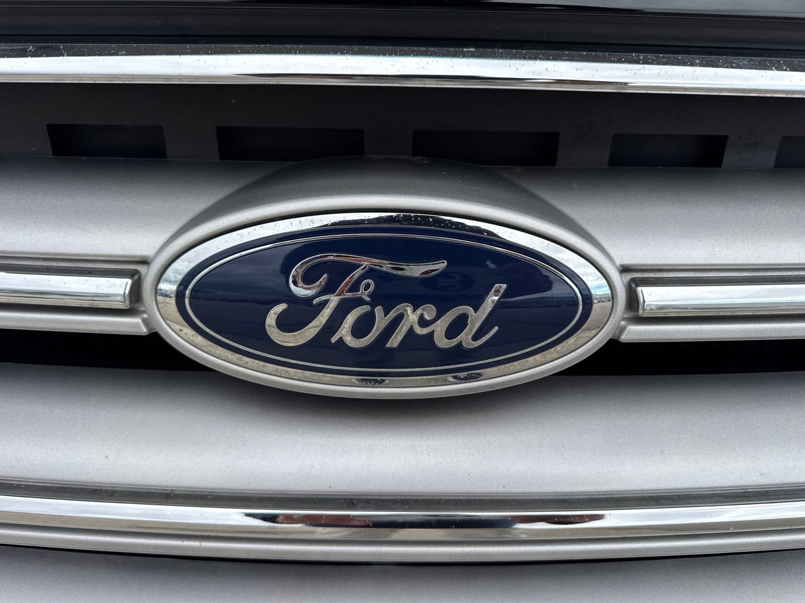 Certified 2018 Ford Escape SE w/ SE Sync 3 Package AWD/4WD image 13