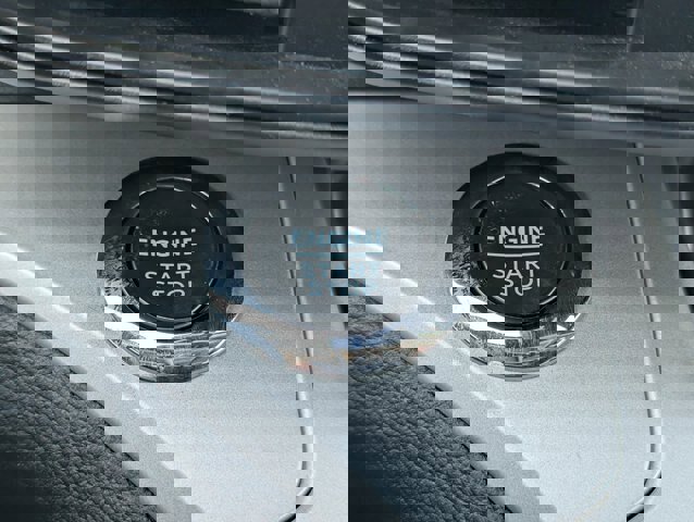 Certified 2024 Ford Explorer XLT image 25