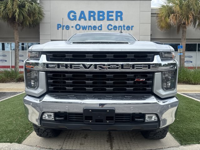 Used 2021 Chevrolet Silverado 2500 LT w/ Texas Edition AWD/4WD image 9
