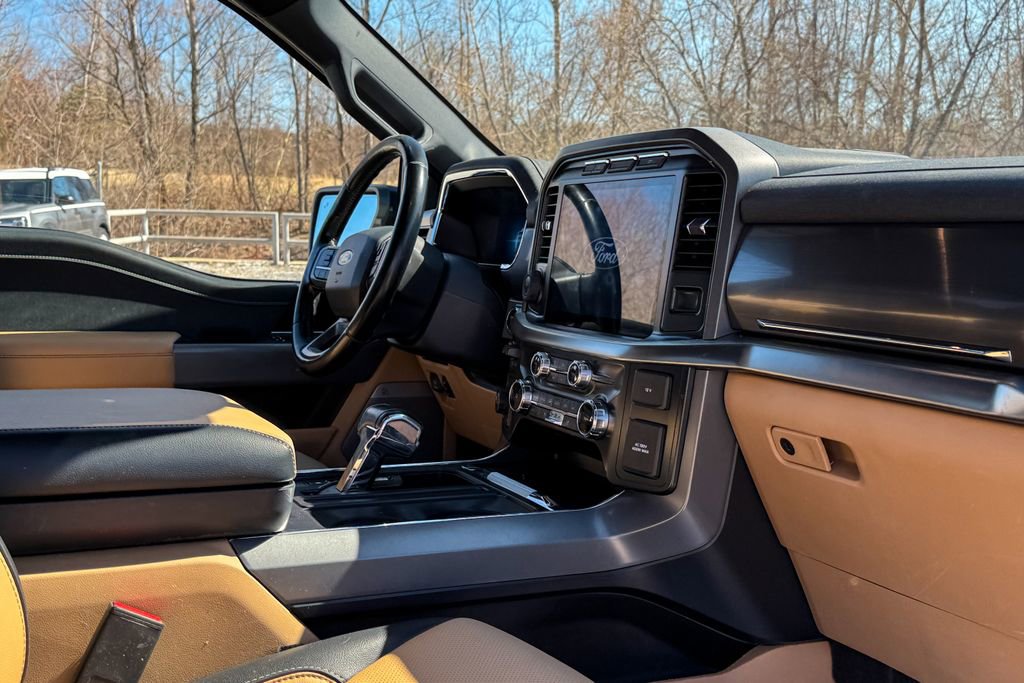 Certified 2022 Ford F150 Lariat w/ Trailer Tow Package image 15